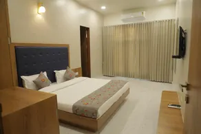 HOTEL PANCH - Image 2