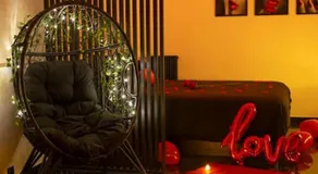 Love Room, Luna Spa - Image 5