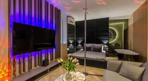 LupoApartments z Klimatyzacją do wyboru z Jacuzzi Pole Dance Parking Dostęp na Kod - Image 5