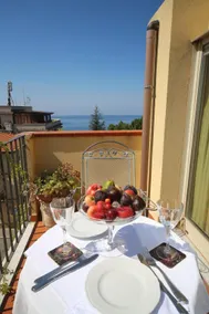 Scilla Upper Town - Image 5
