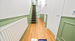 No 26 6 Bedroom House By AltoLuxoExperience Short Lets & Serviced Accommodation With Free Wifi - Image 3