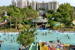 Pink Pearl and Fun City Hotel - Image 4