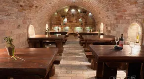 Kamarás Ring House - Image 3