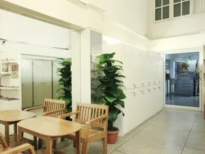 The I Talay Room & Souvenir Guesthouse - Image 3