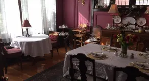 Hanover House Bed and Breakfast - Image 2
