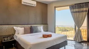 SaffronStays HeavOne Penta, Lonavala - Image 5