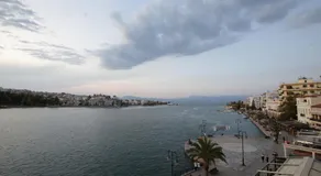 Chalkida Seafront Apartment - Image 4