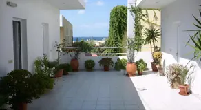 AMZ Apartments - Image 2