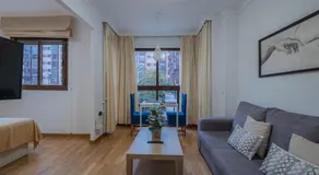 Apartamento Wanda Ifema con Parking y Gym - Image 2
