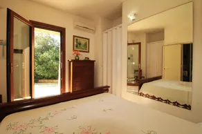 Sage beach trullo in Pescoluse - Image 2