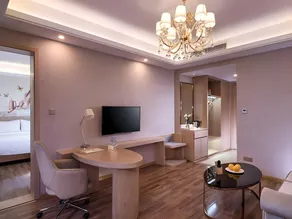 Vienna Hotel Yunnan Dali Ancient City Scenic Spot - Image 2