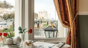 The Clovelly Hotel - Image 3