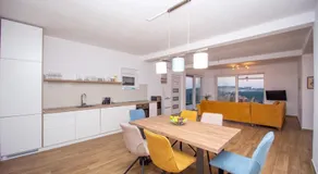 Sunset house - Image 4