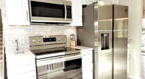 5 bedrooms with 4 Full Bath Fire Pit BBQ and Plush Amen on 1 2 acre - Image 4
