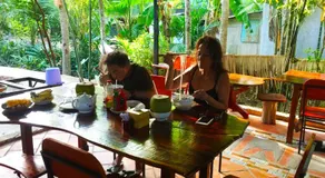 Mekong Farmstay CanTho - C.R Floating Market - Image 5