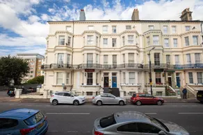 The Berkeley Guesthouse - Image 1