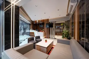The Burdwan Inn - Image 2