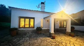 Villa Mas Blau Munt by Host&Joy - Image 3