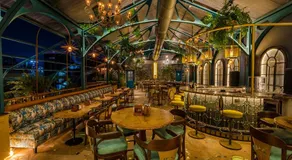 Goldfinch Hotel Mumbai - Image 2