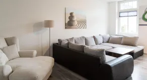 Studiowohnungen Am Neuberinhaus F&G Apartments - Image 3