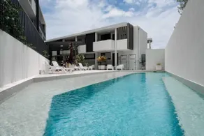 Coolum Gem with BBQ & Stunning Pool - Image 3