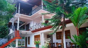 Freedom Guest Inn Ella - Image 4
