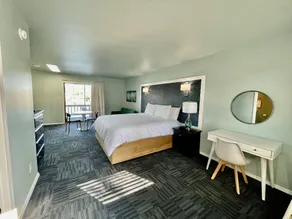 The Hamilton - Lakefront & Studio Suites, Hot Springs - Image 2