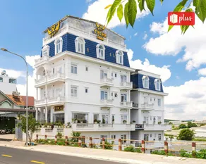 Tyche Hotel - Image 4