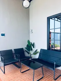 Lora House - Image 5
