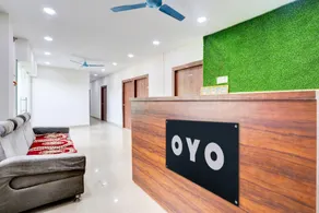 Hotel O VRR LUXURY HOTEL - Image 3