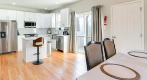 5 Mi to Show Place Arena: Quiet Townhome w/ Patio - Image 5