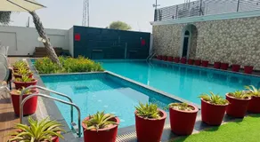 Hotel Lotus castle - Image 2