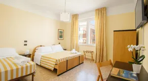 Hotel Marcelli - Image 2