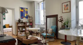 Bright apartment - old renovated building - Image 1
