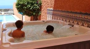 ViVa Cumbres - Villa with pool, jacuzzi and sea view - Image 4
