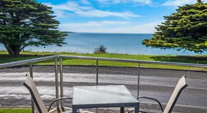 Seascape Accommodation - Image 3