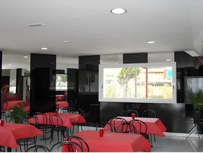 Hotel Hp Castelldefels - Image 2