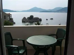 Guest House Villa Pastrovka - Image 2