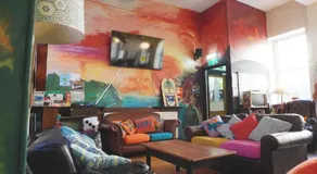 High Street Hostel - Over 18s Only, Backpackers Atmosphere - Image 4