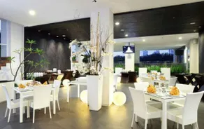 Akmani Hotel Jakarta - Image 2