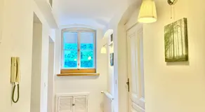 Luxury 130 m2 Apartment with Garden - Image 4