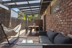 Relaxing Retreat Near Rye Beach - Image 3