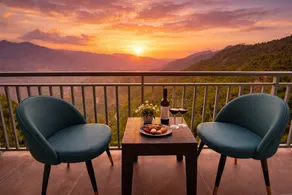 Hotel The Nature Heaven, Mussoorie - Affordable Luxury Stay in Mussoorie with Mountain View - Image 3