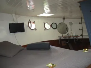 houseboat ms Luctor - Image 3