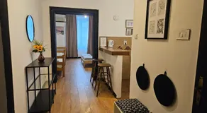 Downtown Belgrade Hostel and Apartments - Image 3