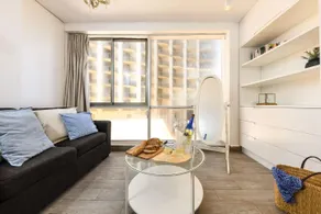 Beachfront With Sea View In a beautiful building - Image 3