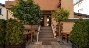 Apartament Tatu bar&grill - Image 4