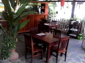 Golden Lotus Place - Image 5