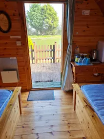 Waterside Lodge-Caravan-Standard-Salle de bain privée-Vue sur Lac - Image 2