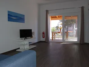 Apartment in Veli Rat near Beaches - Image 2